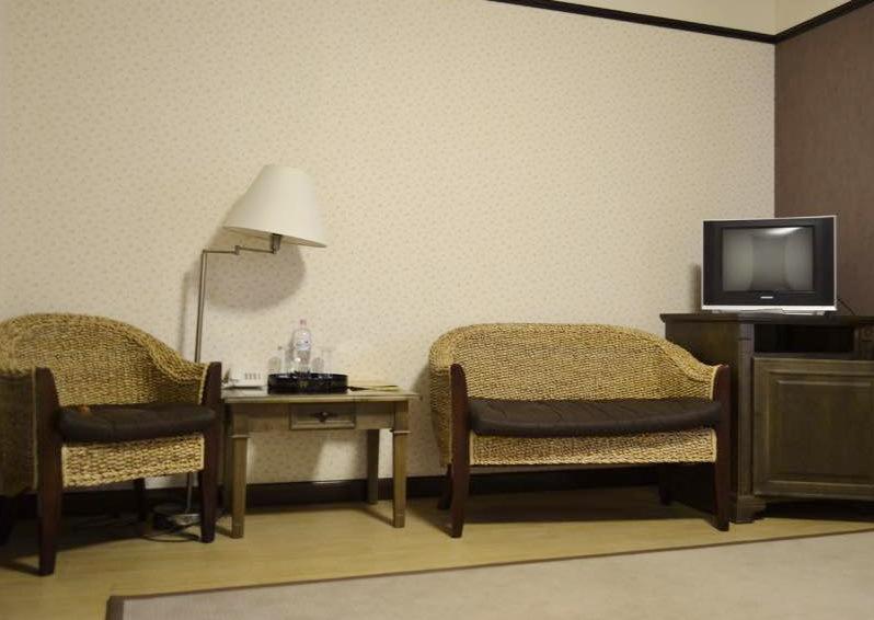 Gogol Hotel ミルホロド エクステリア 写真