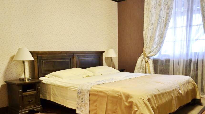 Gogol Hotel ミルホロド エクステリア 写真